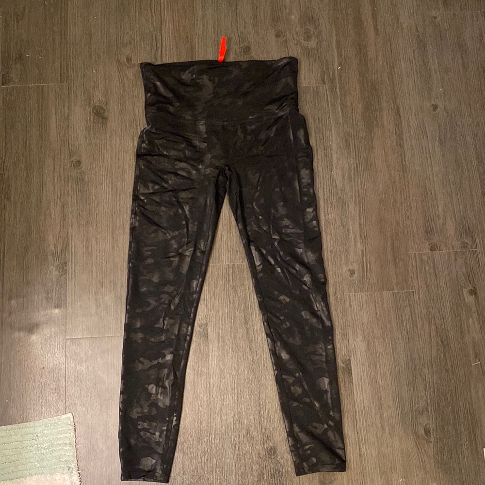 Camo Spanx Leggings